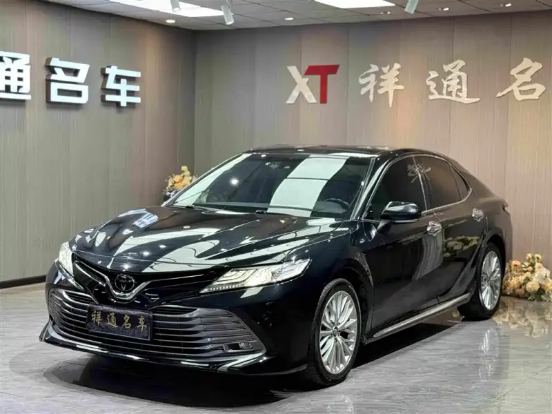 Toyota Camry, 2018