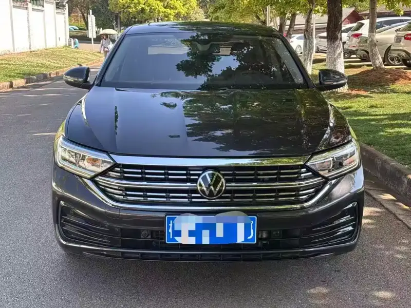 Volkswagen Sagitar, 2025