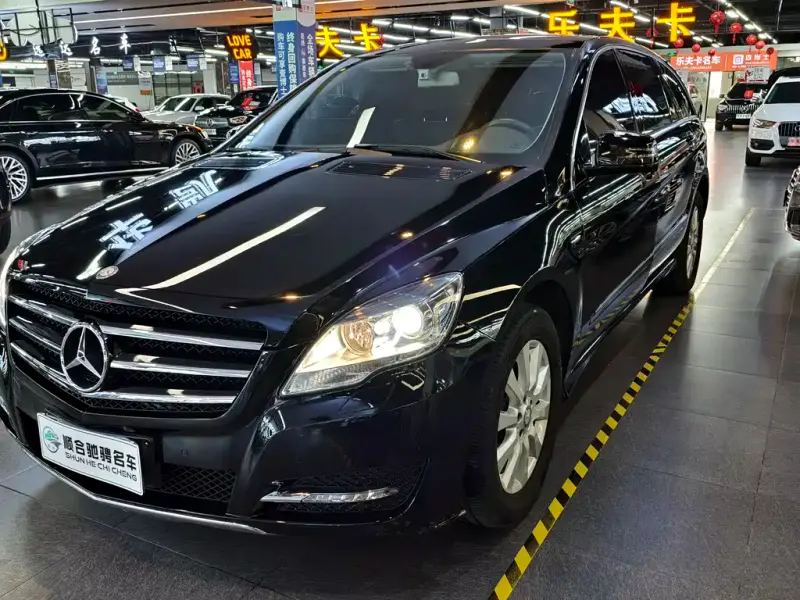 Mercedes-Benz R-Class, 2017