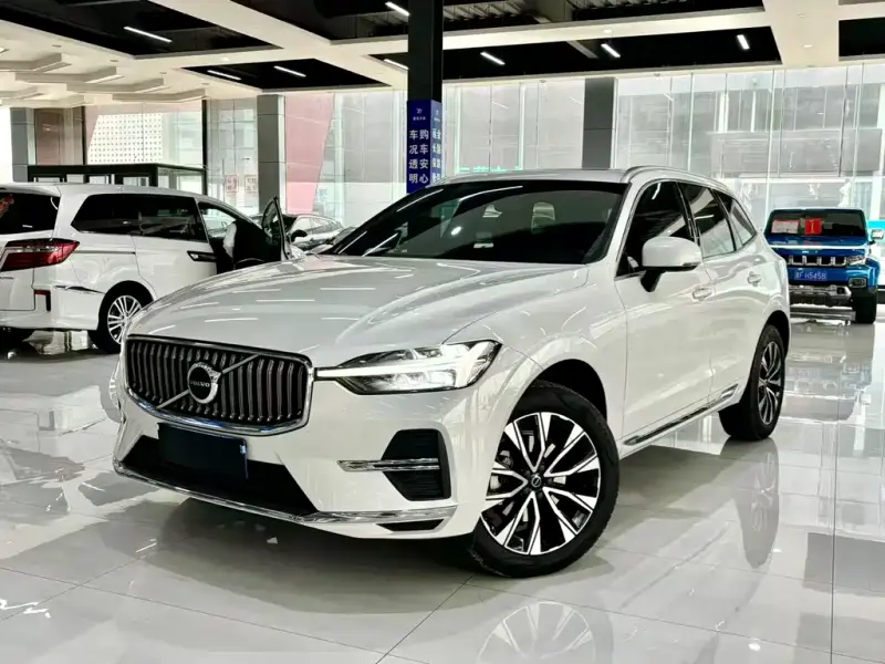 Volvo XC60, 2022