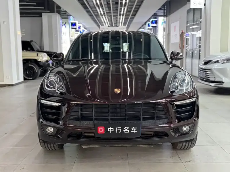 Porsche Macan, 2018