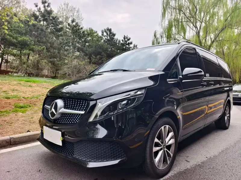 Mercedes-Benz V-Class, 2023