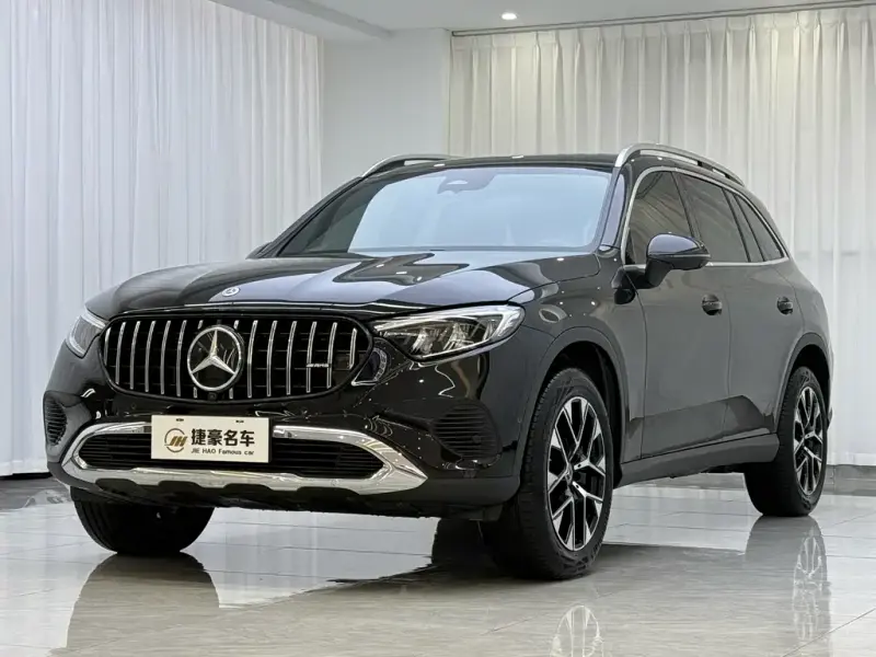 Mercedes-Benz GLC, 2025