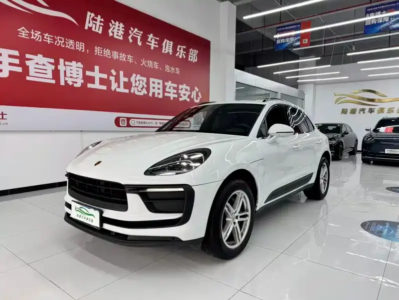 Porsche Macan, 2023