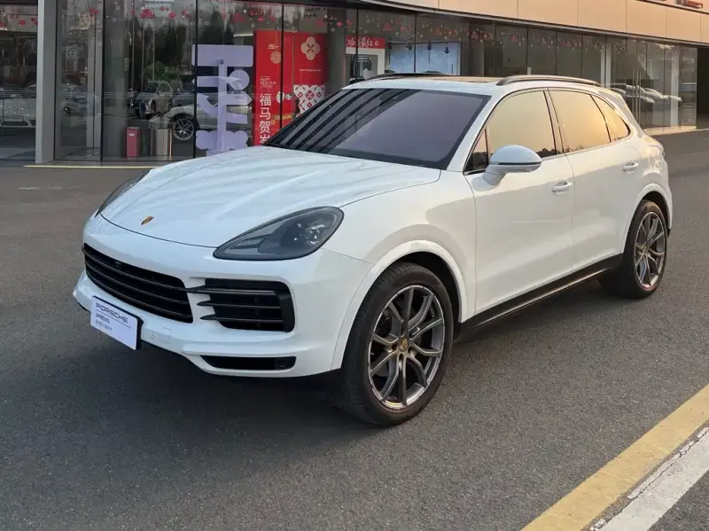 Porsche Cayenne, 2023