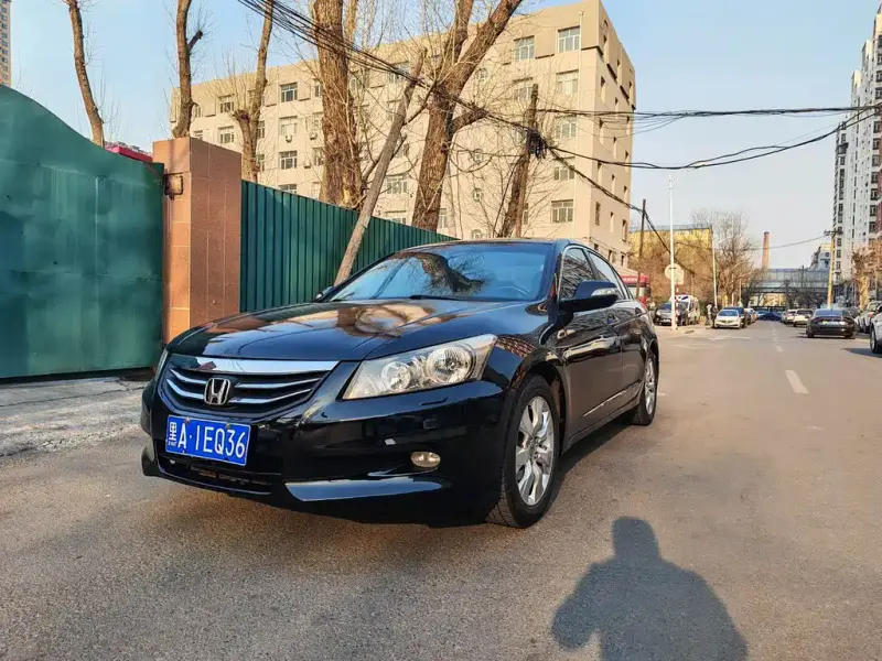 Honda Accord, 2011