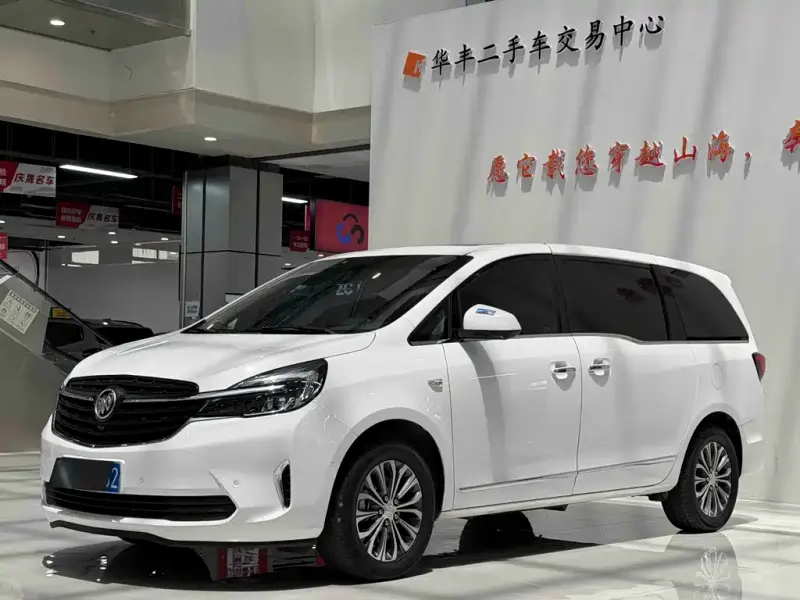 Buick GL8, 2022