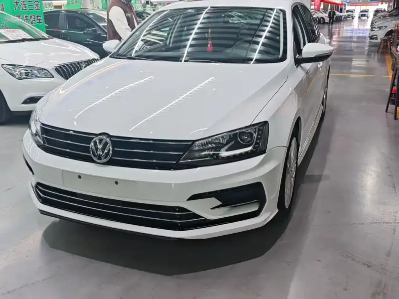 Volkswagen Sagitar, 2018