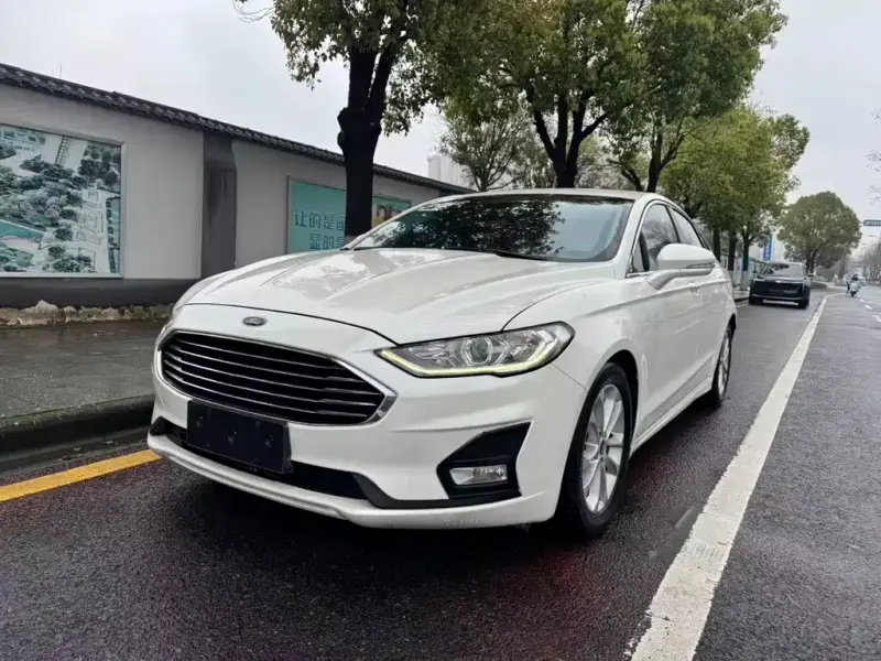 Ford Mondeo, 2021