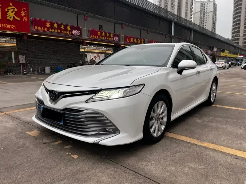 Toyota Camry, 2019