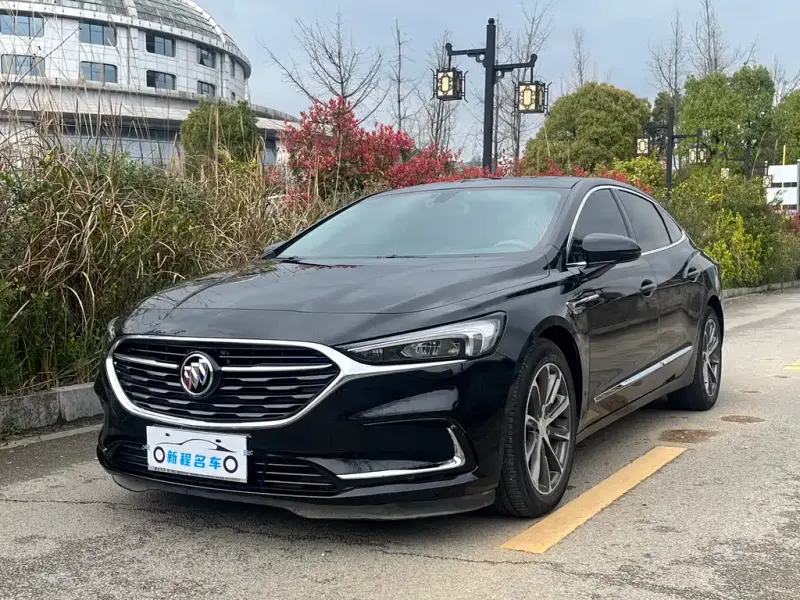Buick LaCrosse, 2022