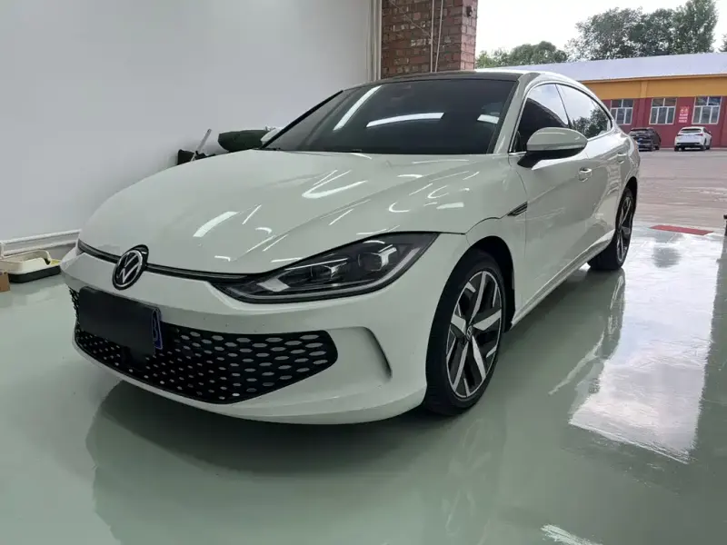 Volkswagen Lamando, 2023