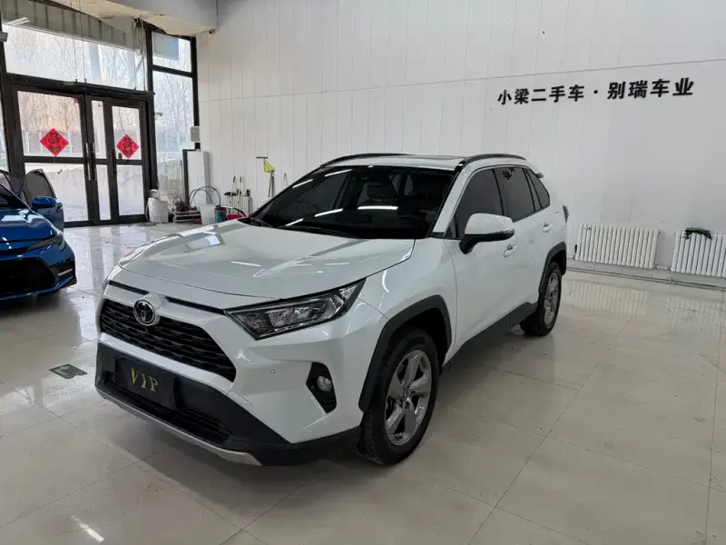 Toyota RAV4, 2022