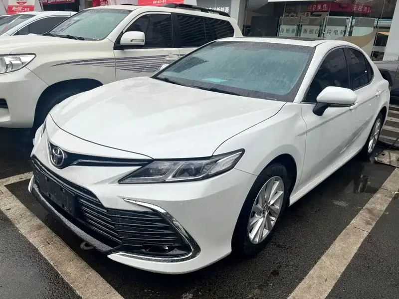 Toyota Camry, 2023