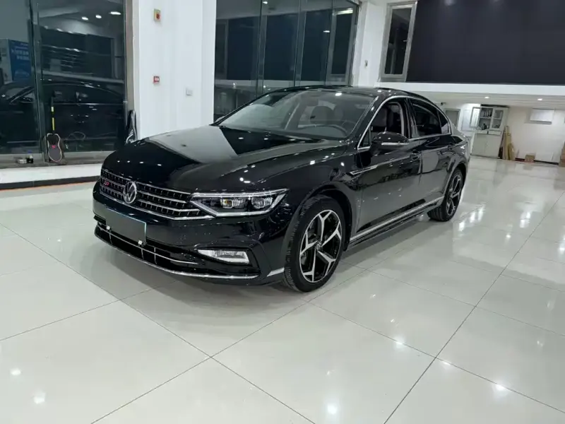 Volkswagen Magotan, 2023