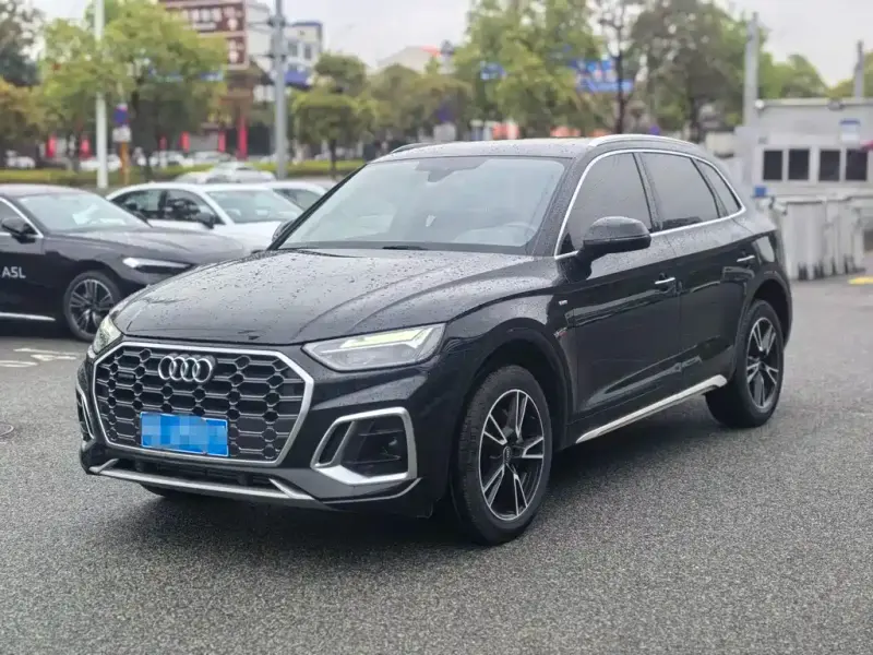 Audi Q5L, 2024
