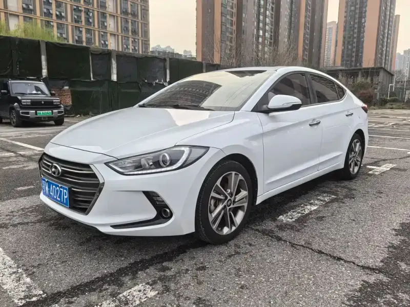Hyundai Elantra, 2019