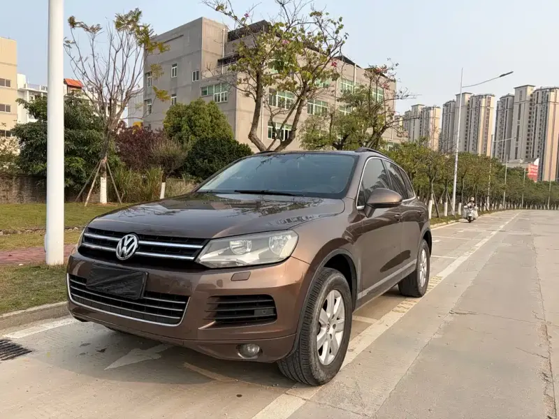 Volkswagen Touareg, 2014