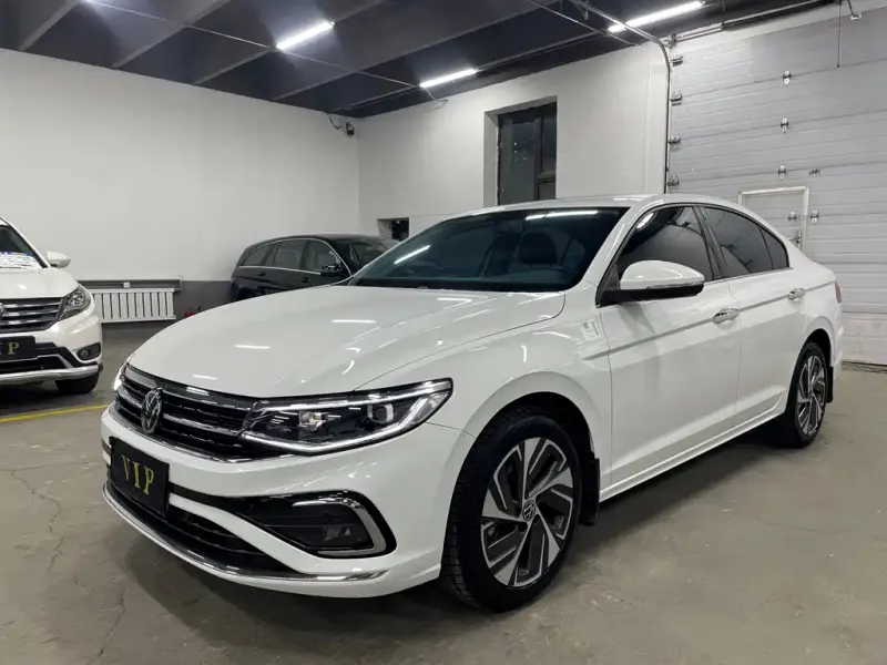 Volkswagen Bora, 2023