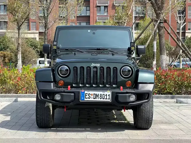 Jeep Wrangler, 2011