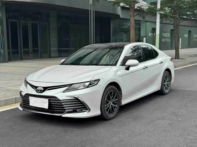 Toyota Camry, 2023
