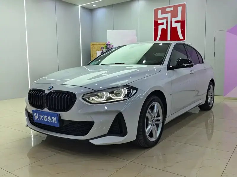BMW 1 Series, 2023