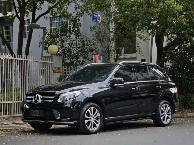 Mercedes-Benz GLE, 2017