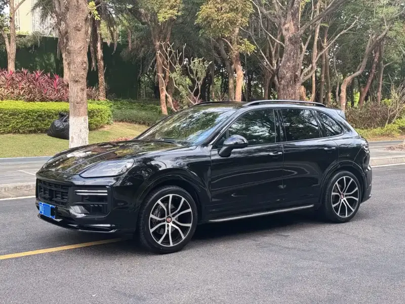 Porsche Cayenne, 2013