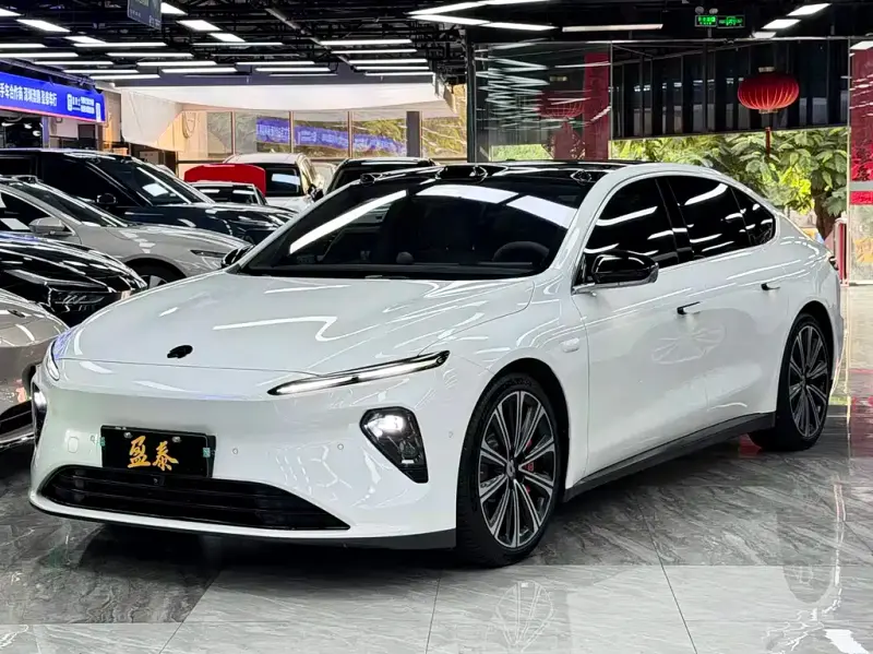 NIO ET7, 2025
