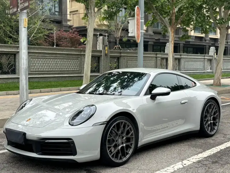 Porsche 911, 2021