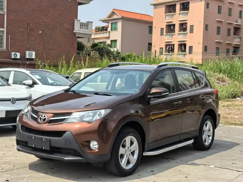 Toyota RAV4, 2014