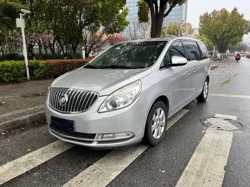 Buick GL8, 2014