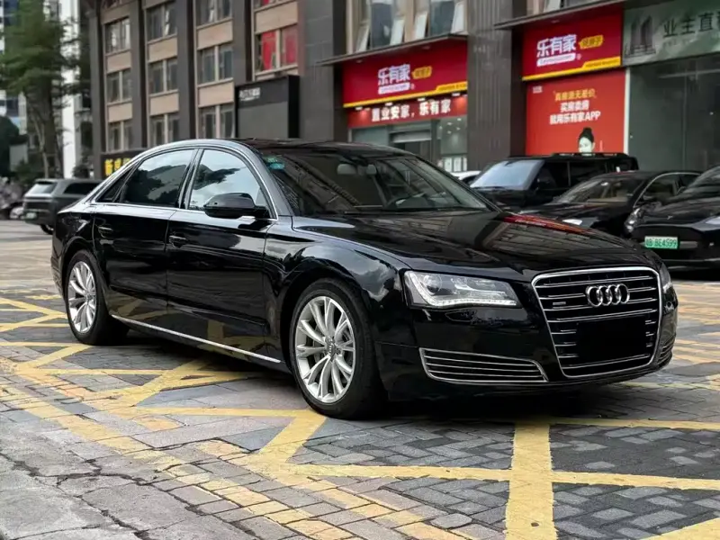 Audi A8, 2012