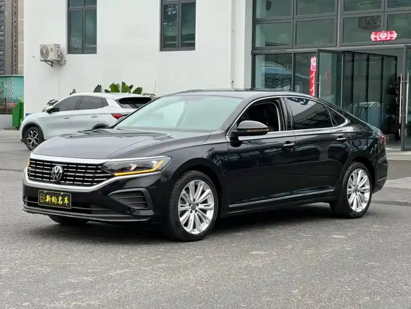 Volkswagen Passat, 2023