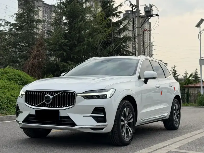 Volvo XC60, 2022