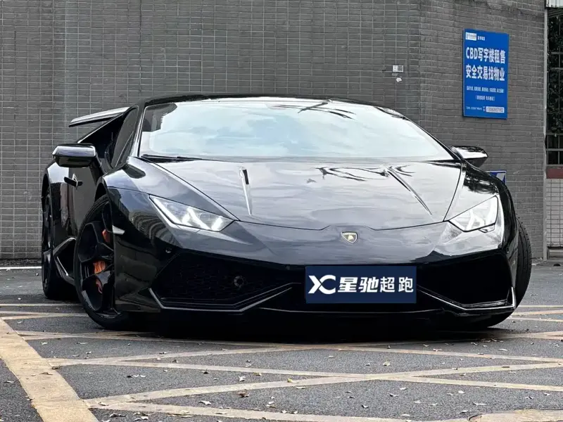 Lamborghini Huracán, 2015