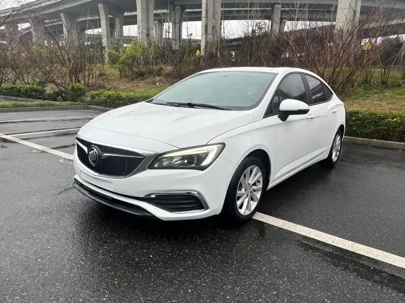 Buick Verano, 2018