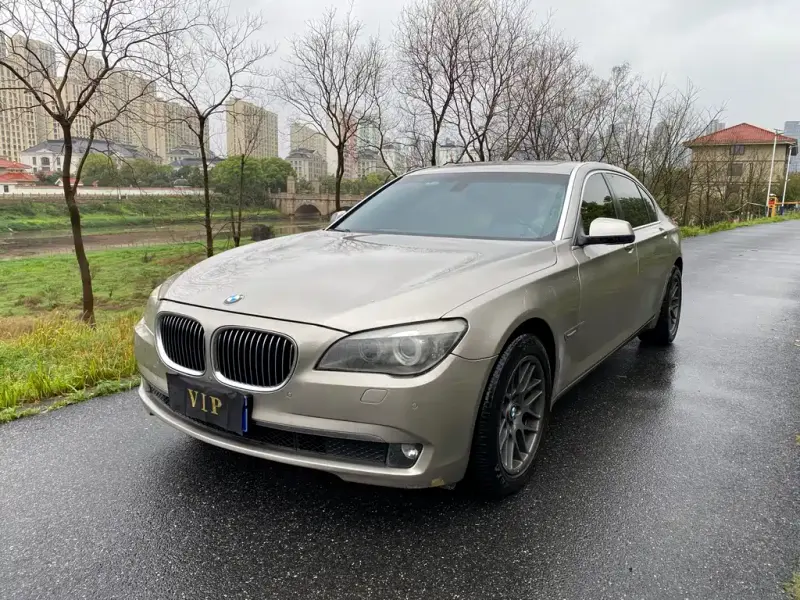 BMW 7 Series, 2011