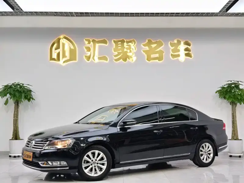 Volkswagen Magotan, 2015