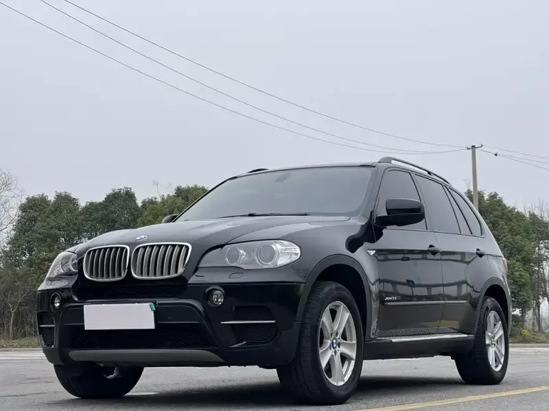 BMW X5 (Import), 2013