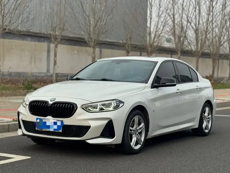 BMW 1 Series, 2021