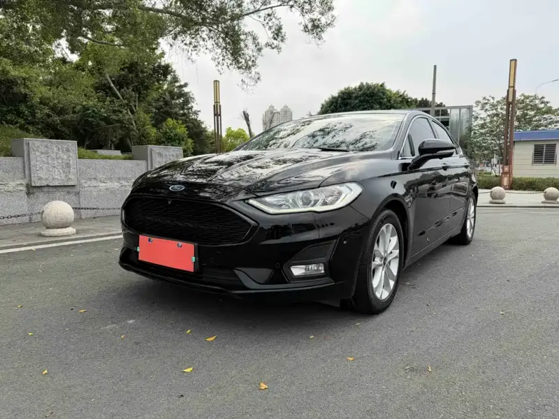 Ford Mondeo, 2021