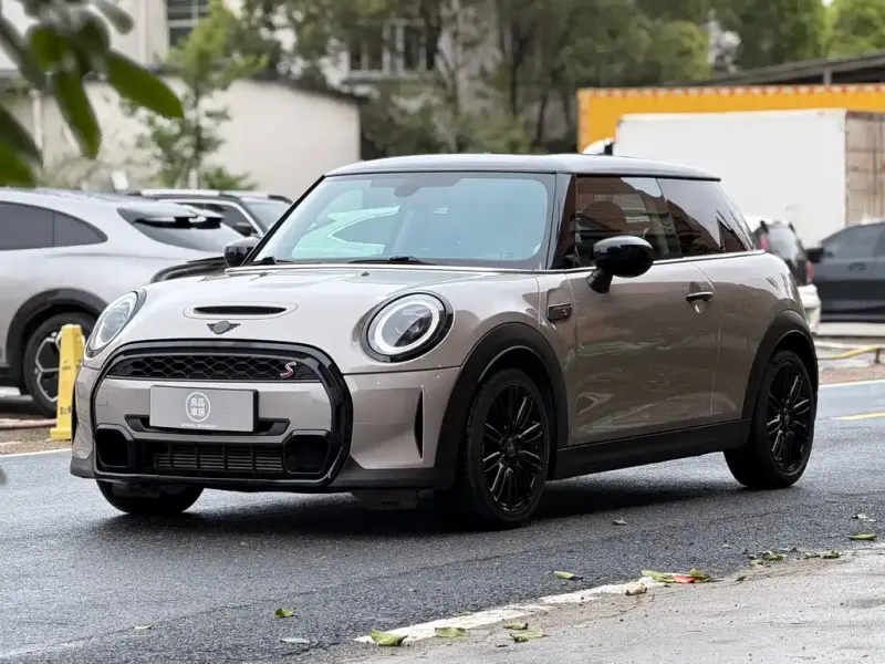MINI Mini, 2021