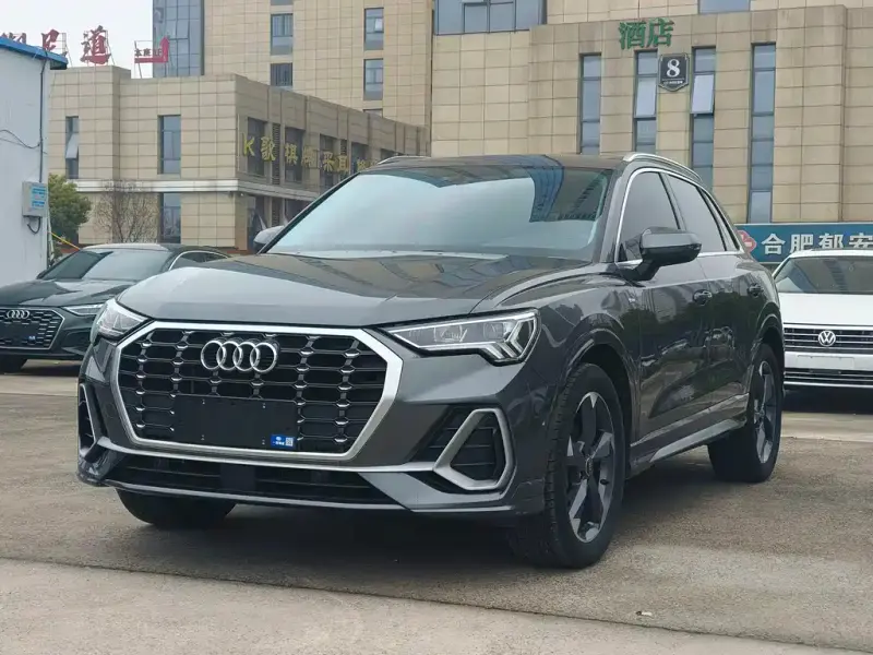 Audi Q3, 2022