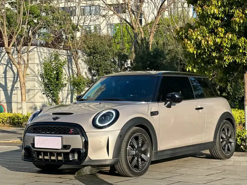 MINI Mini, 2023