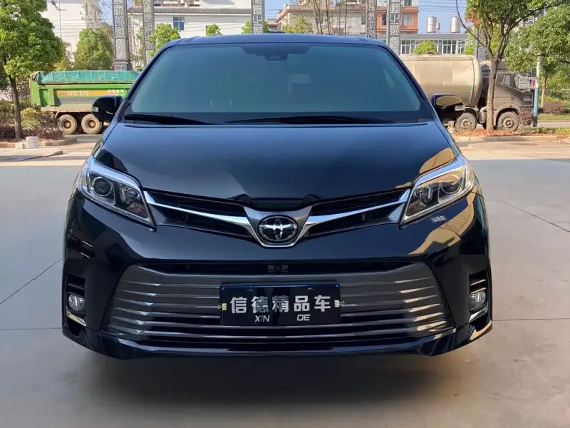 Toyota Sienna, 2019