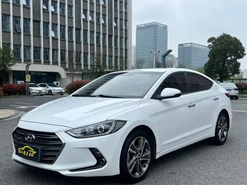 Hyundai Elantra, 2017