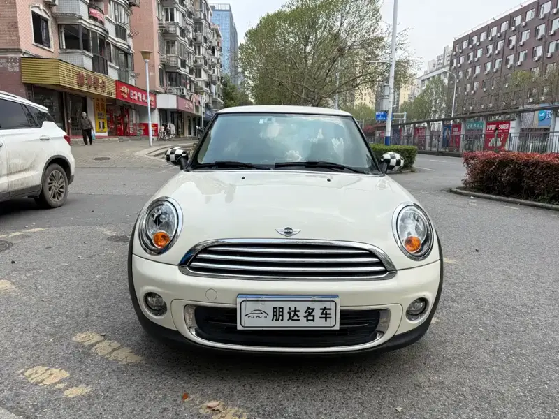 MINI Mini, 2013