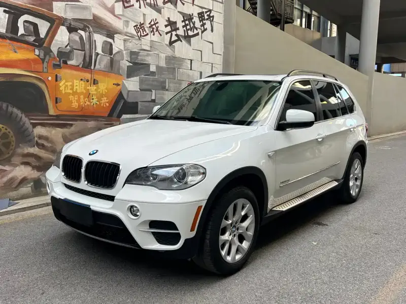 BMW X5 (Import), 2013