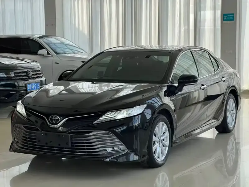 Toyota Camry, 2020